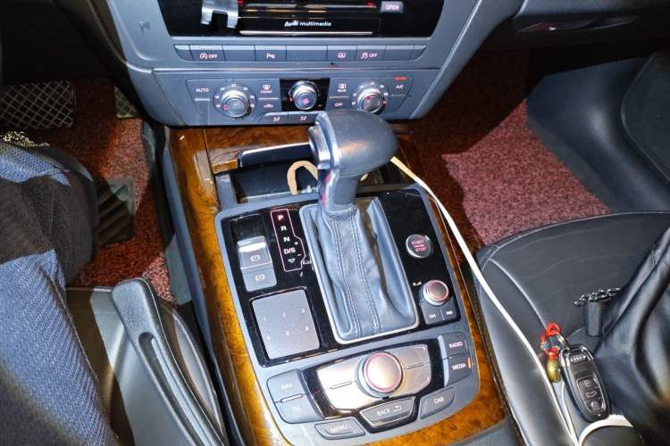 Used Audi A6L 2014 TFSI Standard Model Gear Lever