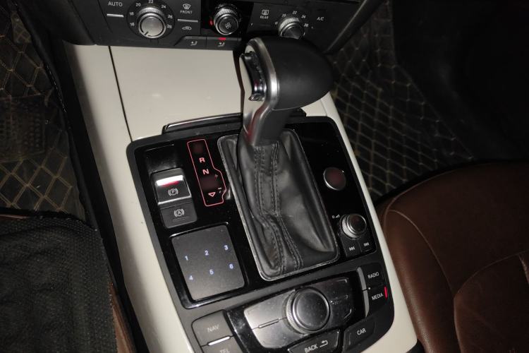 Used Audi A6L 2014 TFSI Standard Model Gear Lever