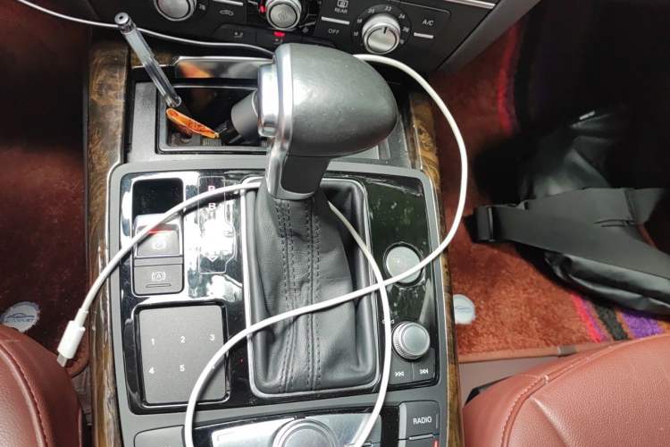 Used Audi A6L 2014 TFSI Standard Model Gear Lever