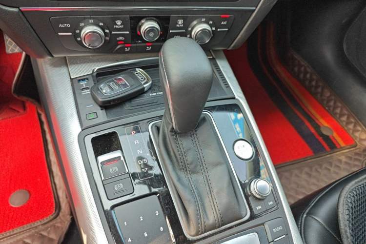 Used Audi A6L 2014 TFSI Standard Model Gear Lever
