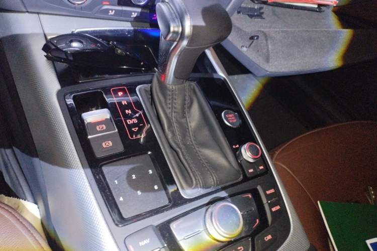 Used Audi A6L 2014 TFSI Standard Model Gear Lever