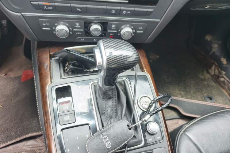 Used Audi A6L 2014 TFSI Standard Model Gear Lever
