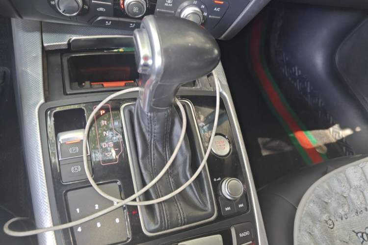 Used Audi A6L 2014 30 FSI Technology Model Gear Lever