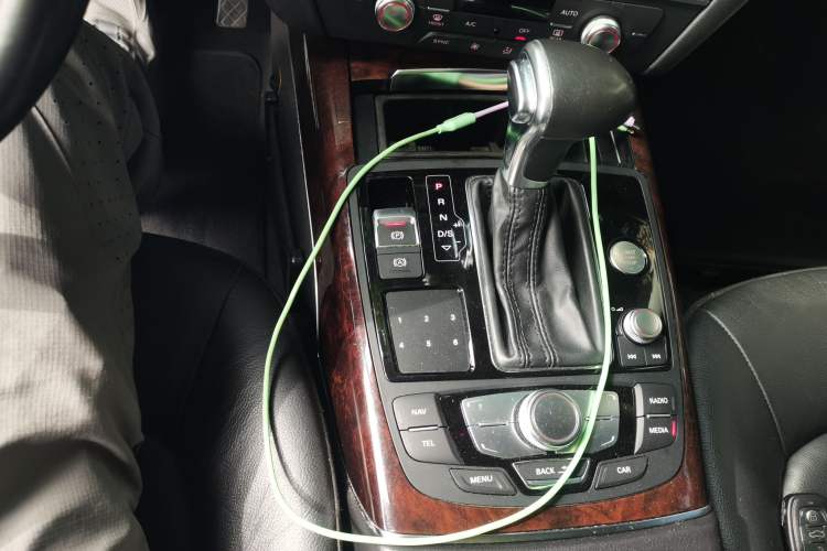 Used Audi A6L 2014 30 FSI Technology Model Gear Lever
