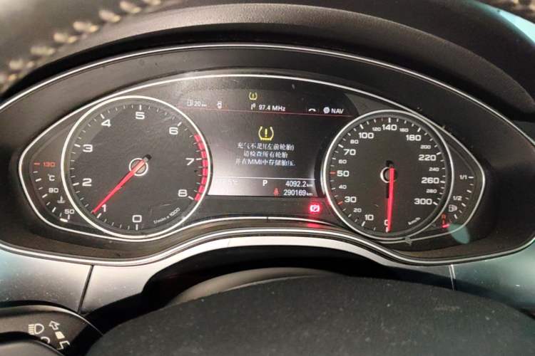 Used Audi A6L 2014 30 FSI Technology Model Instrument Cluster