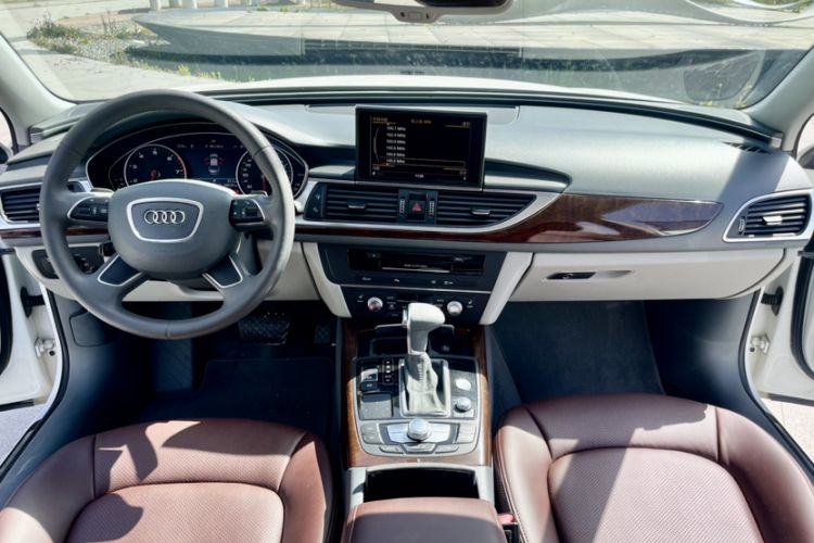 Used Audi A6L 2014 TFSI Comfort Model Interior 1
