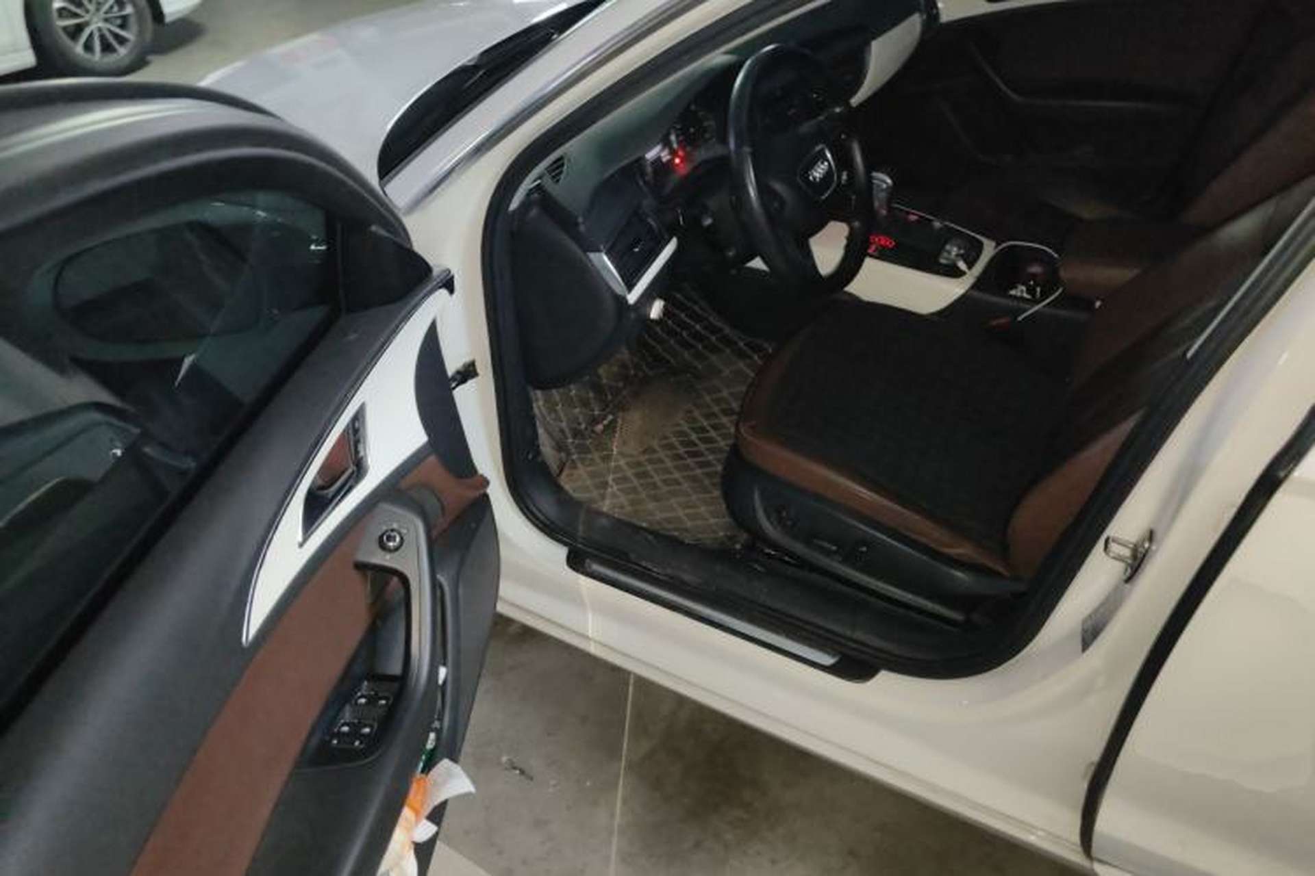Used Audi A6L 2014 TFSI Standard Model Interior 3