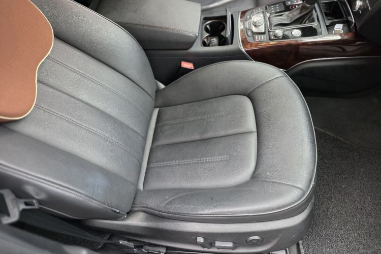 Used Audi A6L 2014 TFSI Standard Model Interior 3