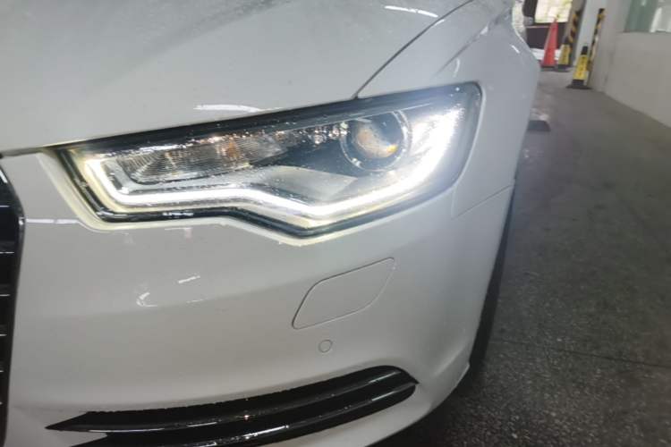 Used Audi A6L 2014 30 FSI Comfort Model Left Front Headlight