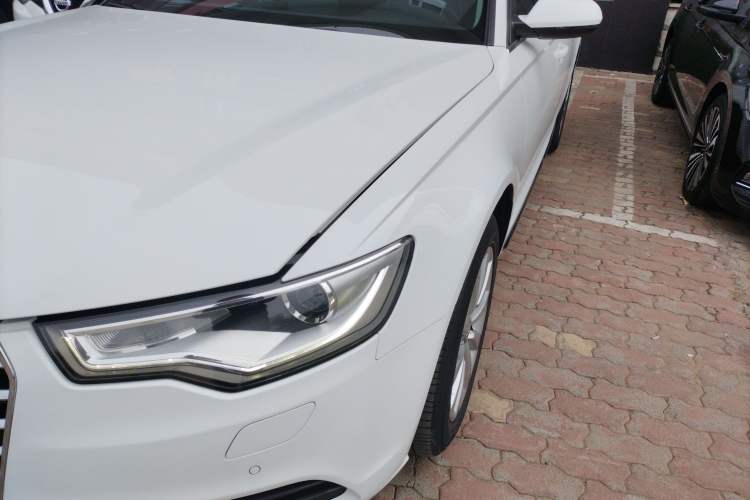 Used Audi A6L 2014 TFSI Standard Model Left Front Headlight
