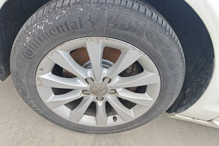 Used Audi A6L 2014 TFSI Standard Model Left Front Wheel Hub
