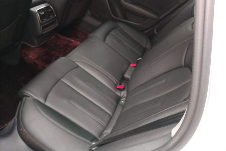 Used Audi A6L 2014 TFSI Standard Model Left Rear Seat