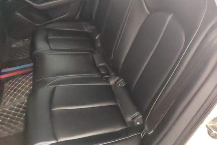 Used Audi A6L 2014 30 FSI Technology Model Left Rear Seat