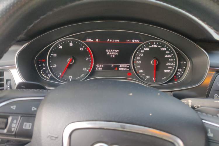 Used Audi A6L 2014 TFSI Comfort Model Odometer Close Up