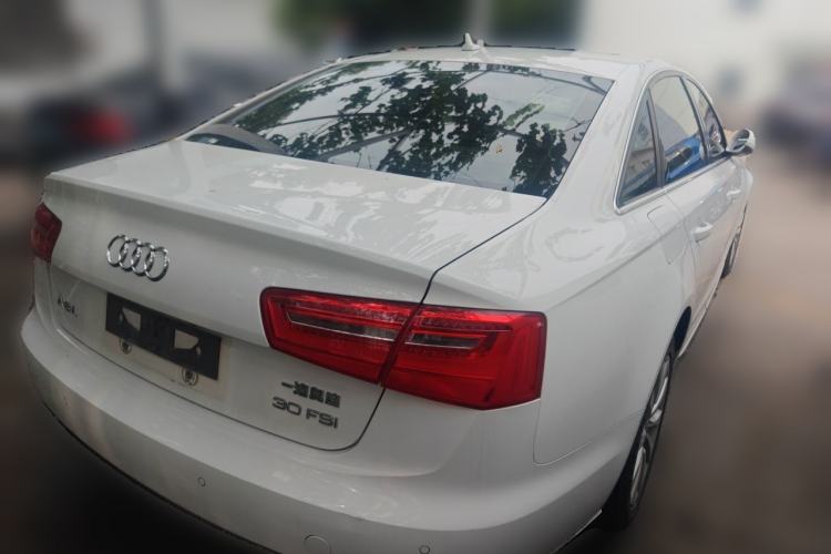 Used Audi A6L 2014 30 FSI Comfort Model Rear Right 45 Deg
