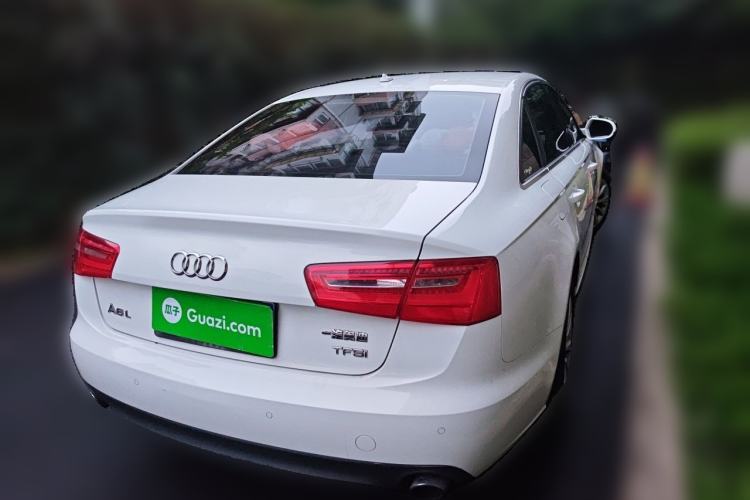 Used Audi A6L 2014 TFSI Standard Model Rear Right 45 Deg