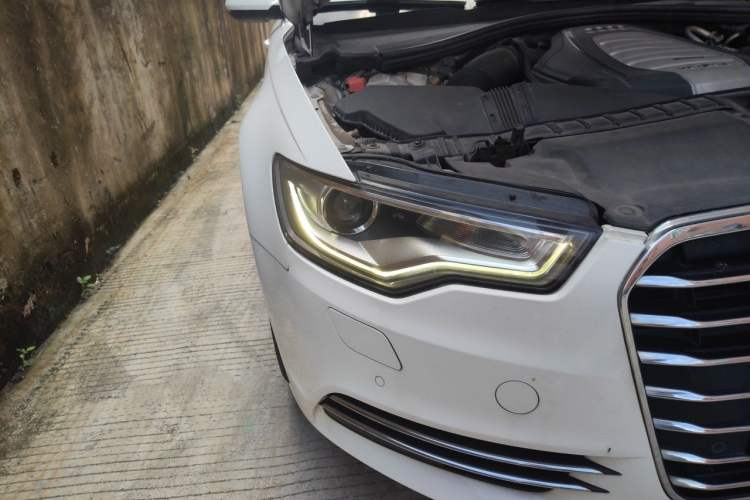 Used Audi A6L 2014 30 FSI Luxury Model Right Front Headlight