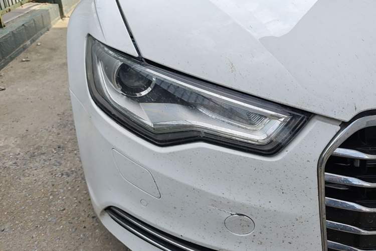 Used Audi A6L 2014 TFSI Standard Model Right Front Headlight