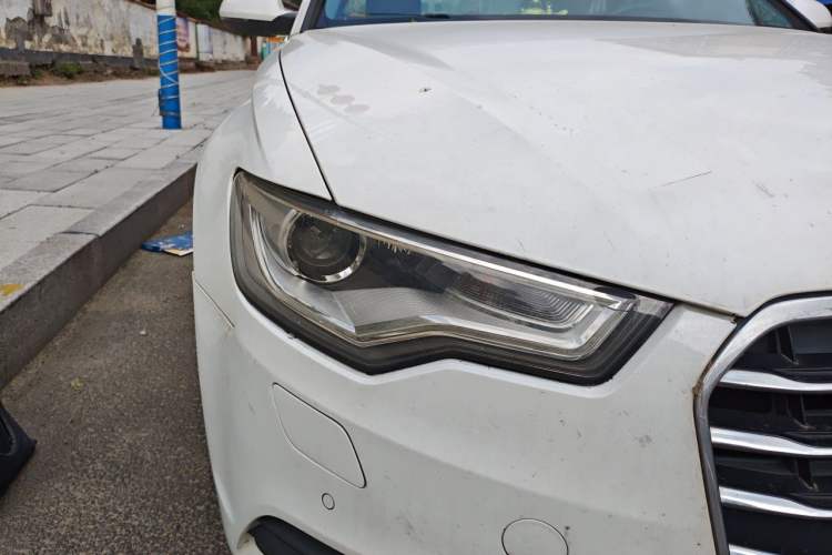 Used Audi A6L 2014 TFSI Standard Model Right Front Headlight