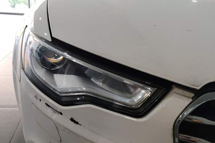 Used Audi A6L 2014 30 FSI Technology Model Right Front Headlight