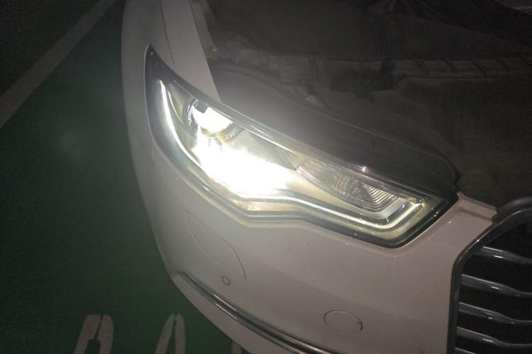 Used Audi A6L 2014 30 FSI Comfort Model Right Front Headlight