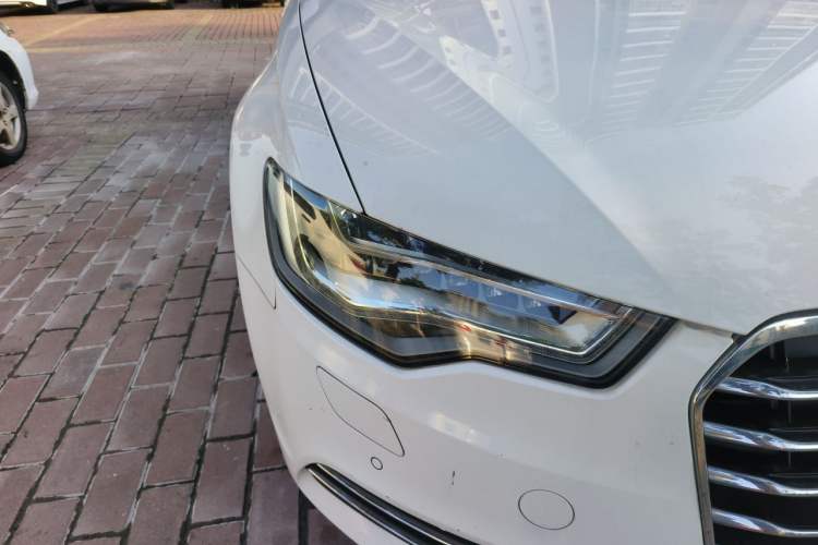 Used Audi A6L 2014 30 FSI Technology Model Right Front Headlight