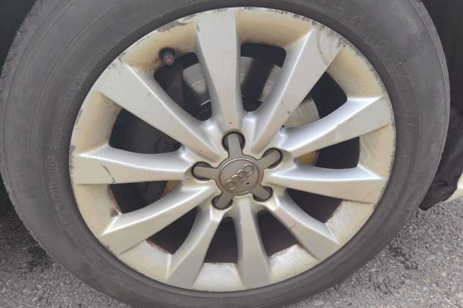 Used Audi A6L 2014 TFSI Standard Model Right Front Wheel Hub