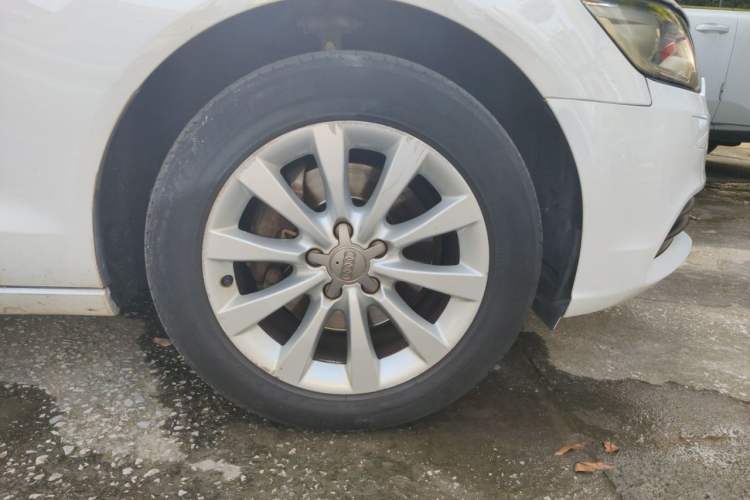Used Audi A6L 2014 TFSI Comfort Model Right Front Wheel Hub