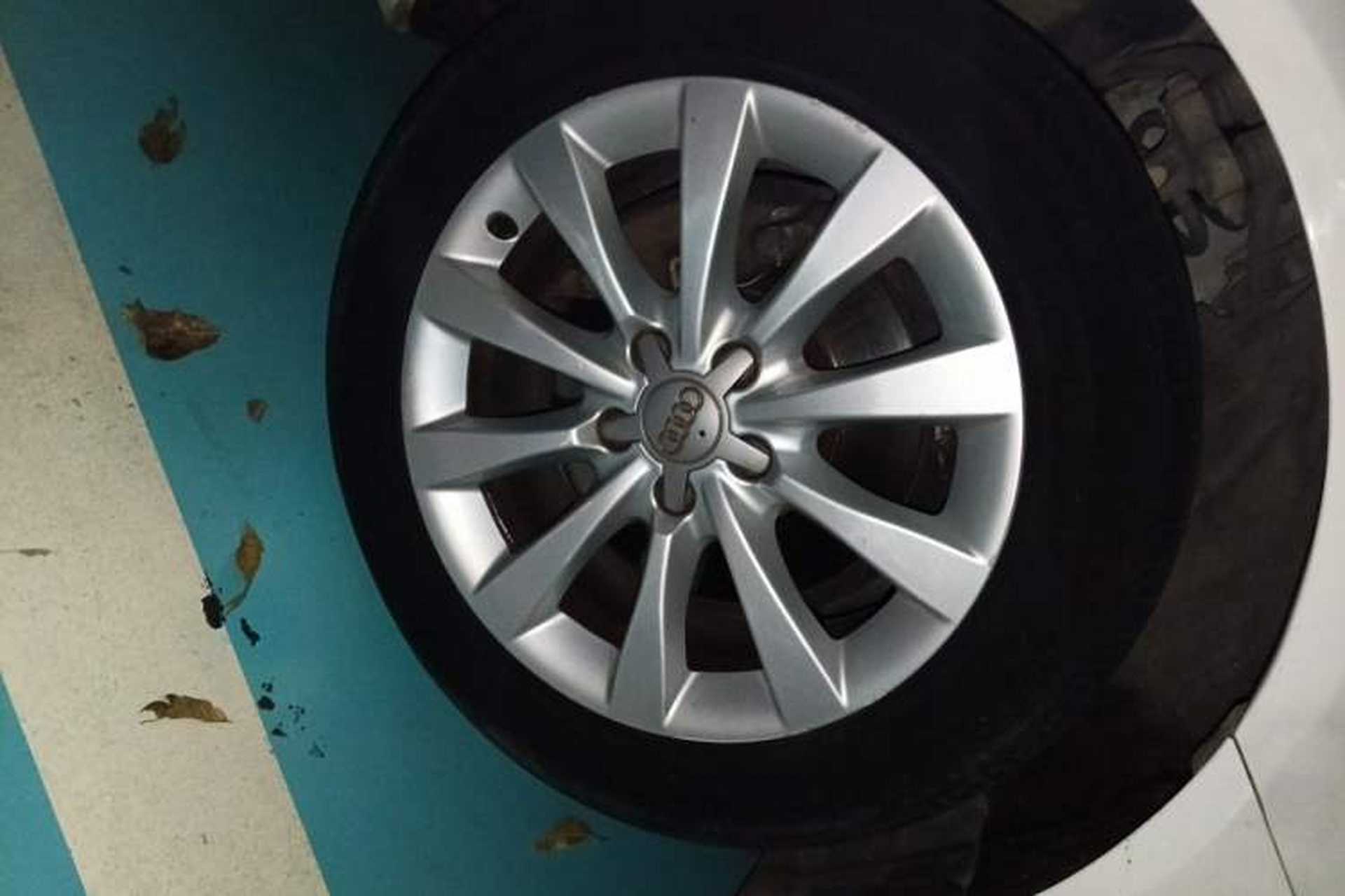 Used Audi A6L 2014 TFSI Standard Model Right Front Wheel Hub
