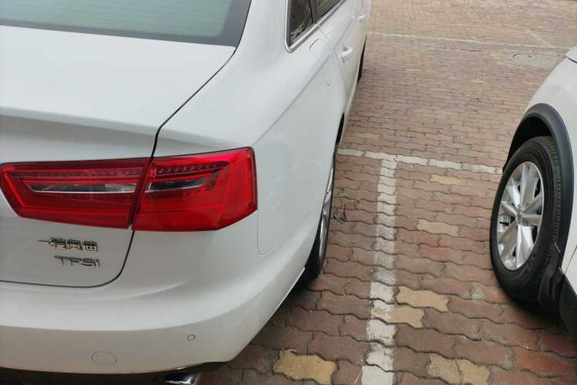 Used Audi A6L 2014 TFSI Standard Model Right Rear Taillight