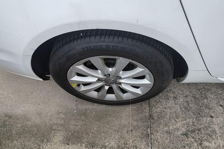 Used Audi A6L 2014 30 FSI Comfort Model Right Rear Wheel Hub