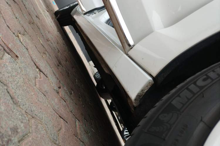 Used Audi A6L 2014 TFSI Standard Model Right Side Sill