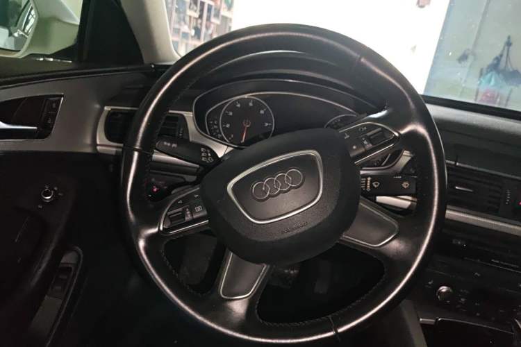 Used Audi A6L 2014 TFSI Comfort Model Steering Wheel