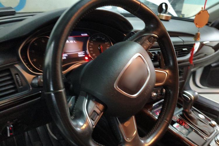 Used Audi A6L 2014 TFSI Standard Model Steering Wheel