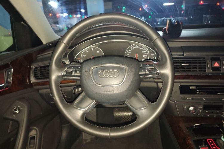 Used Audi A6L 2014 30 FSI Comfort Model Steering Wheel