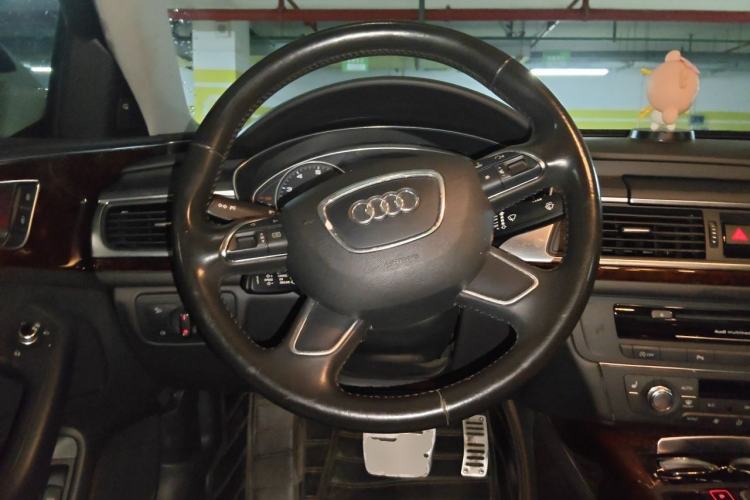 Used Audi A6L 2014 30 FSI Comfort Model Steering Wheel