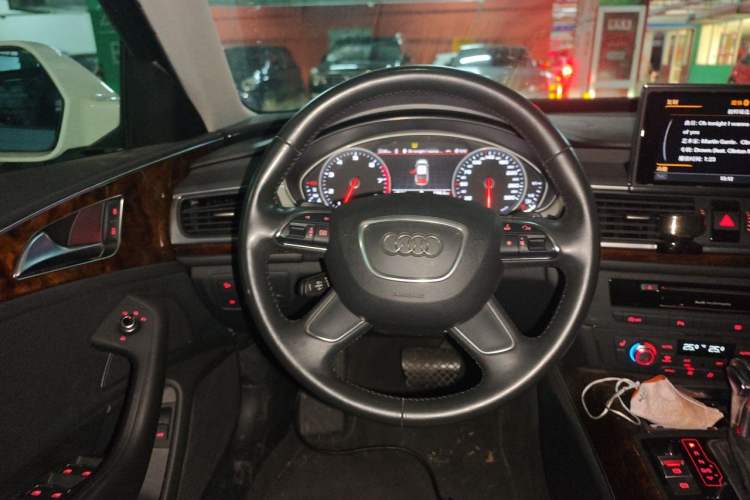 Used Audi A6L 2014 30 FSI Comfort Model Steering Wheel