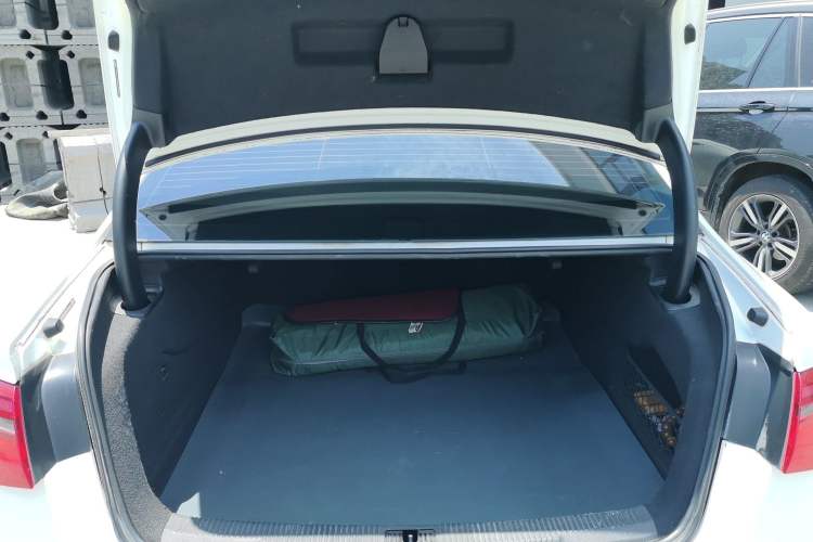 Used Audi A6L 2014 TFSI Standard Model Trunk