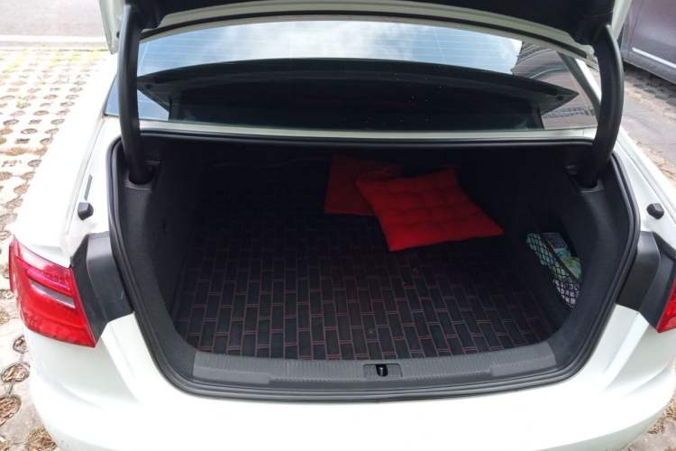 Used Audi A6L 2014 30 FSI Comfort Model Trunk