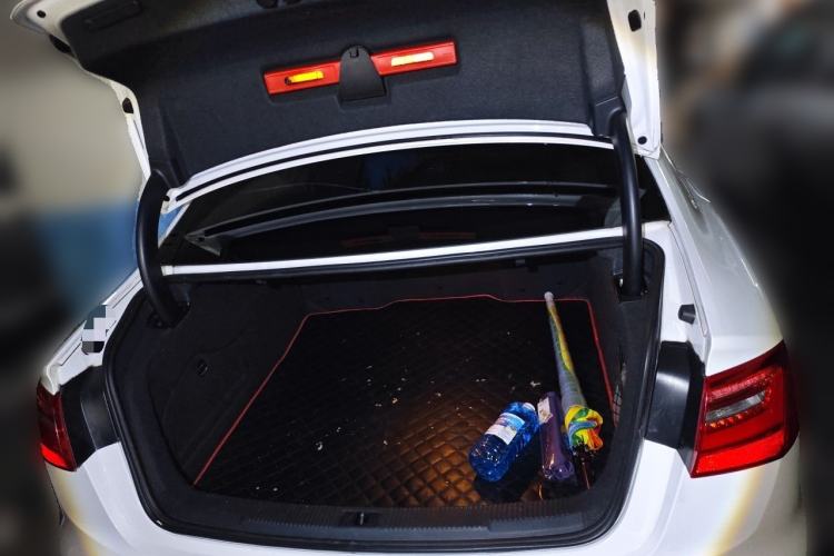 Used Audi A6L 2014 TFSI Standard Model Trunk