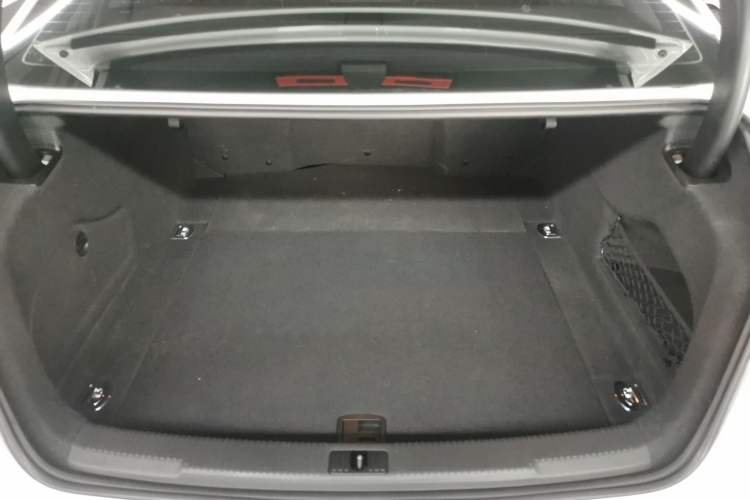 Used Audi A6L 2014 TFSI Standard Model Trunk