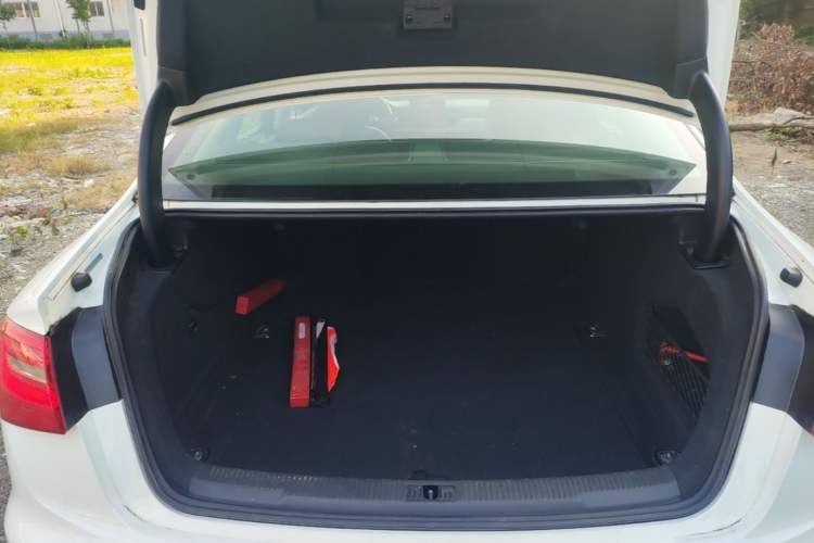 Used Audi A6L 2014 TFSI Standard Model Trunk