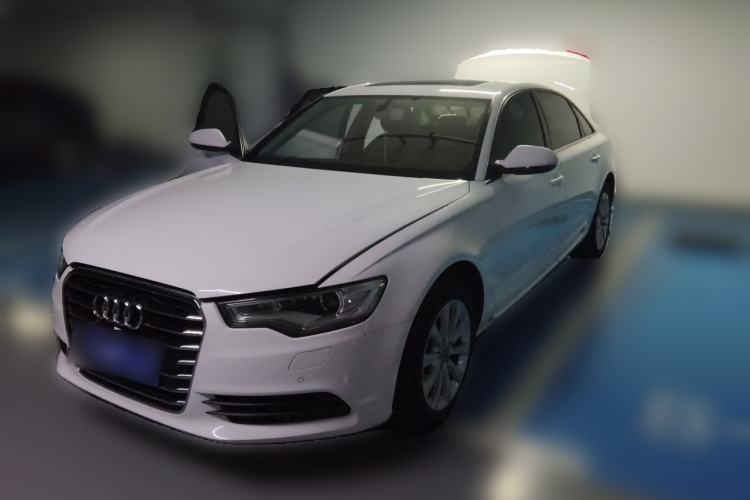 Używany Audi A6L 2014 TFSI Standard Model Guazi used car, China used car export, Used car for sale, Used cars, Cheapest cars for sale