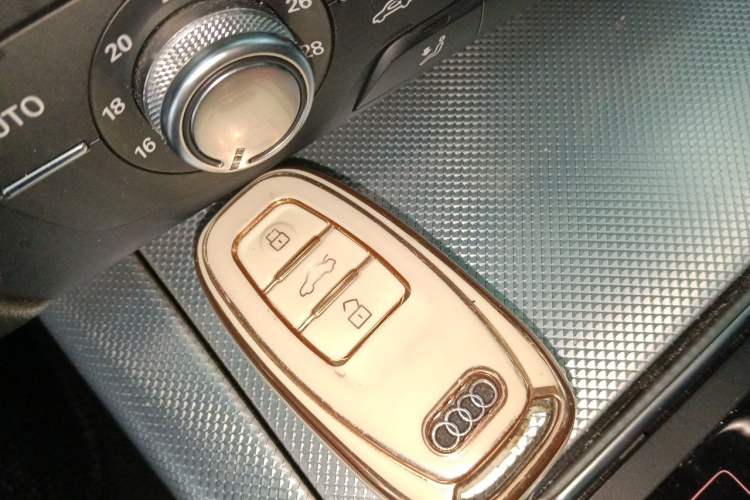 Used Audi A6L 2014 TFSI Comfort Model Vehicle Key