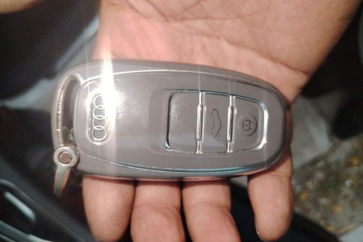 Used Audi A6L 2014 30 FSI Technology Model Vehicle Key