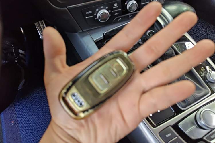 Used Audi A6L 2014 TFSI Standard Model Vehicle Key