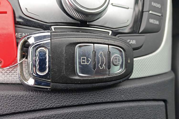 Used Audi A6L 2014 TFSI Standard Model Vehicle Key