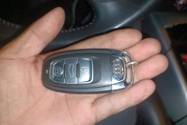 Used Audi A6L 2014 TFSI Standard Model Vehicle Key