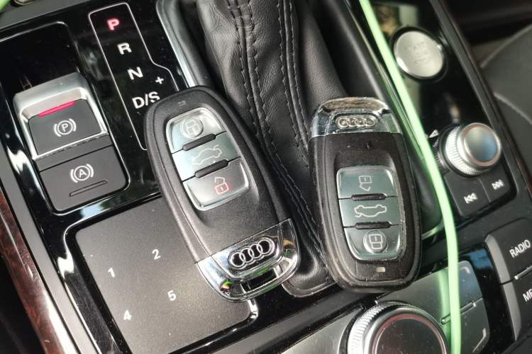 Used Audi A6L 2014 30 FSI Technology Model Vehicle Key