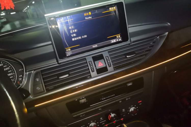 Used Audi A6L 2014 TFSI Standard Model Audio And AC Panel